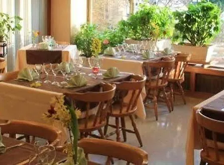 Restaurant Les Charmilles Poligny (Jura)